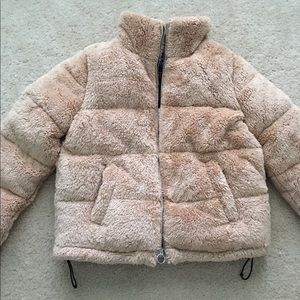 Hollister Teddy Mockneck Puffer